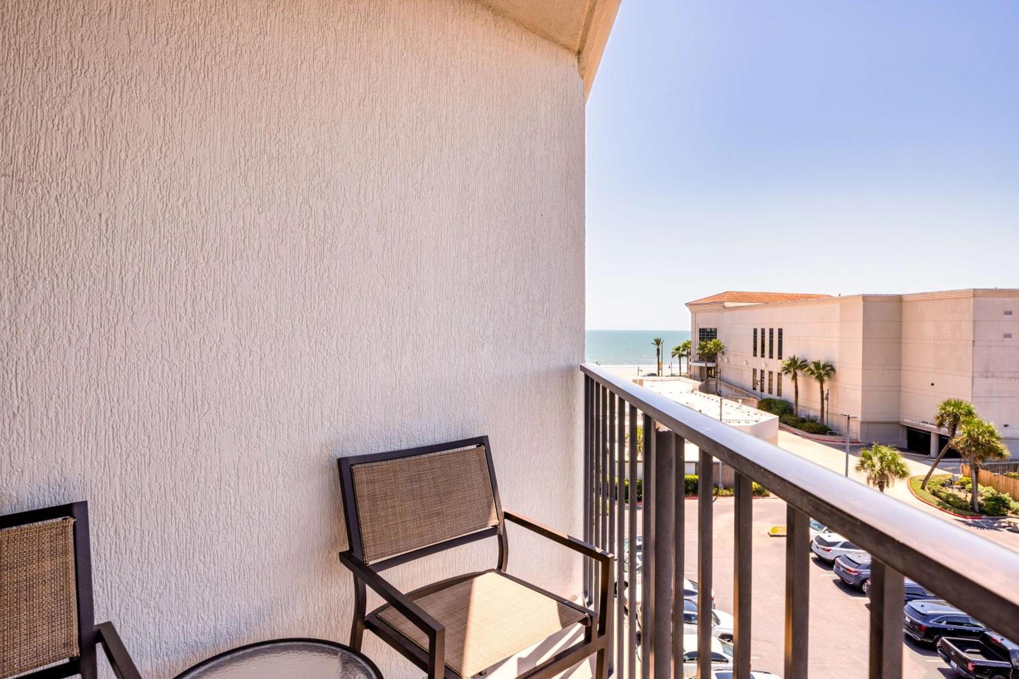 Hilton Galveston Island Resort Esterno foto